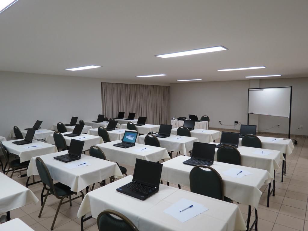 Steel Valley Hotel Ipatinga Kültér fotó